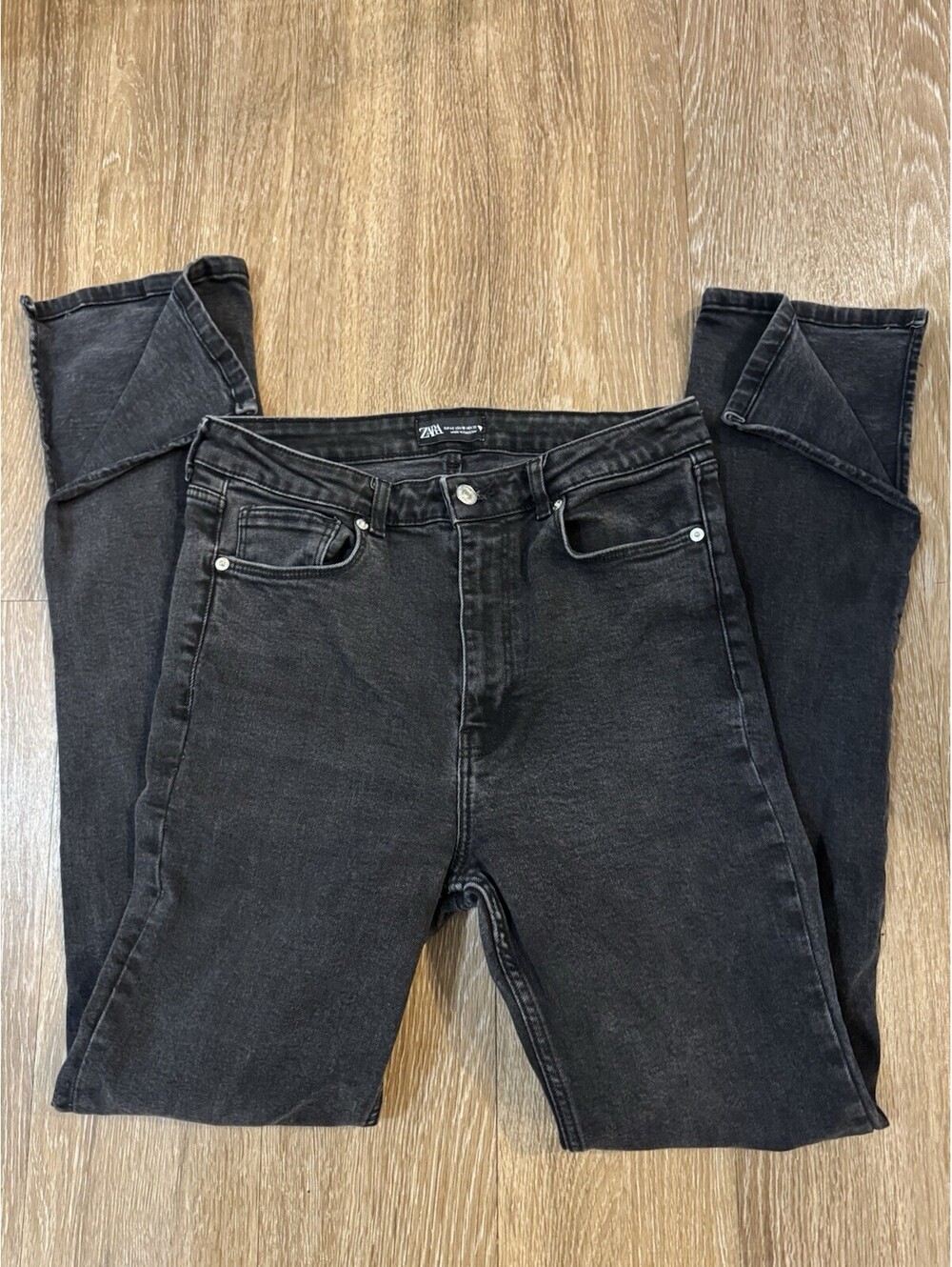 Zara Jeans Womens US 10 EUR 42 Washed Black High Rise Straight Leg Split Hem